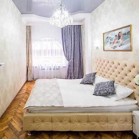 Designer Apartment Зі Світлом! Lviv Eksteriør billede